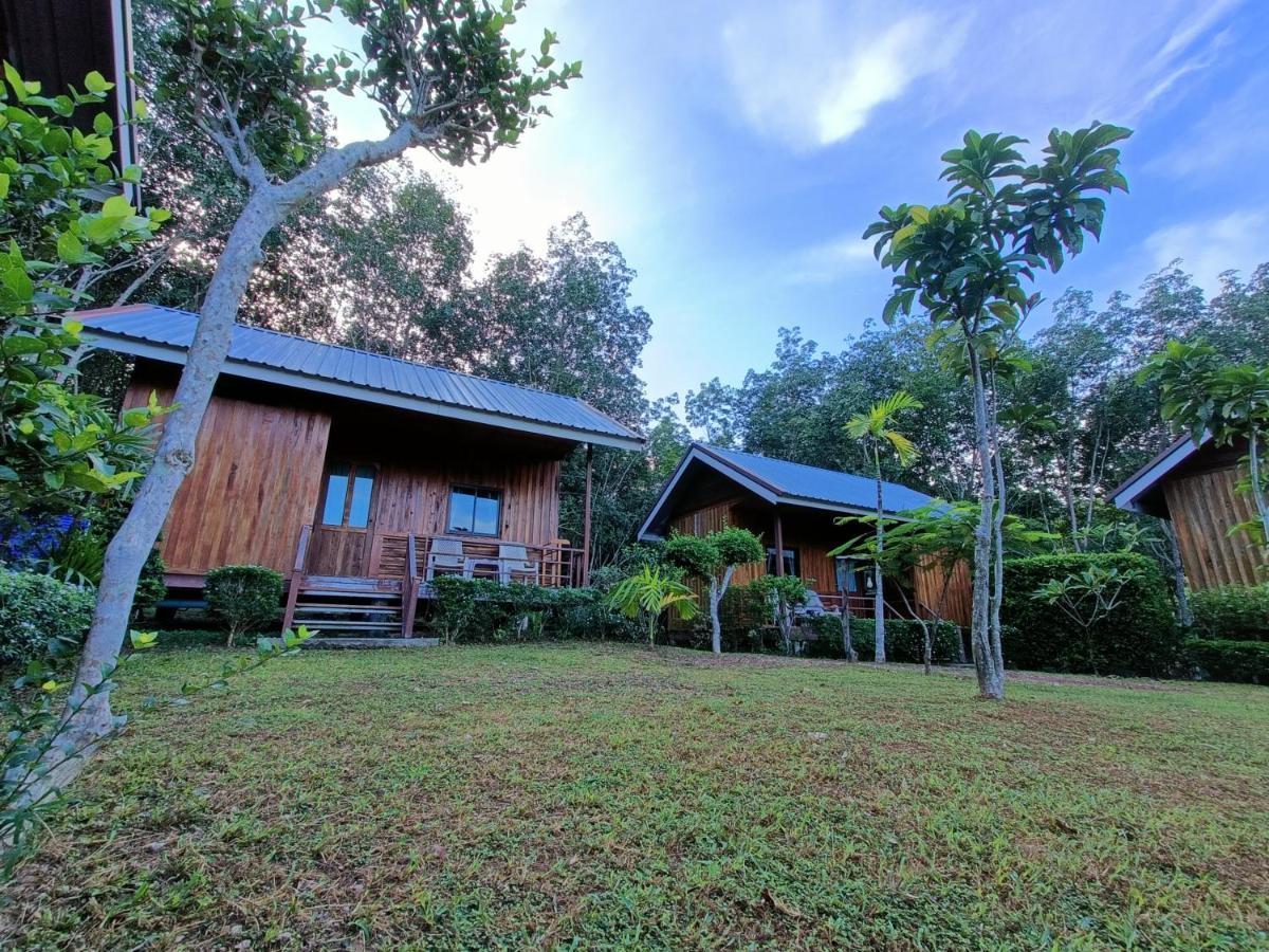 Lanta Para Hut Ko Lanta Екстериор снимка