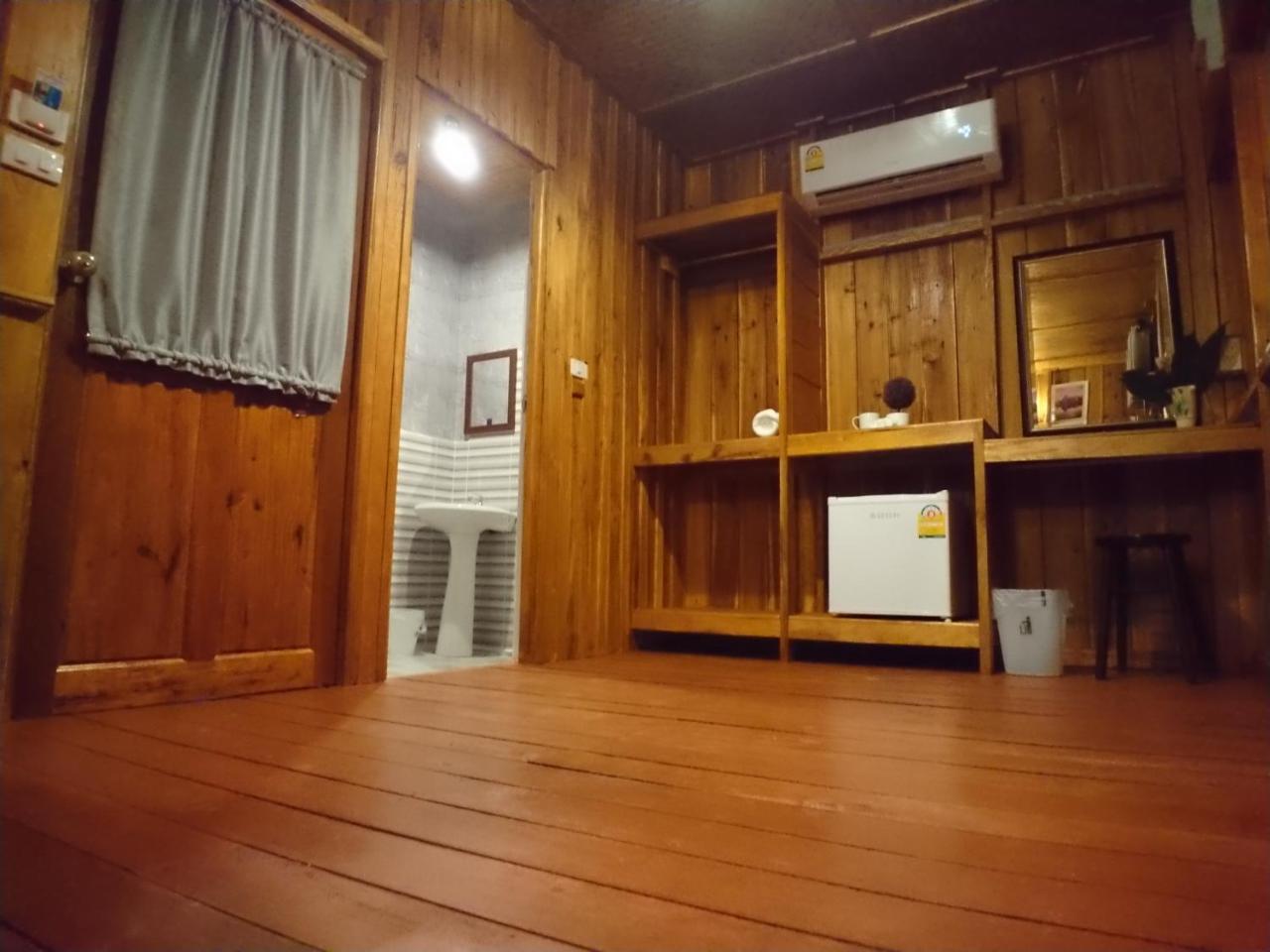Lanta Para Hut Ko Lanta Екстериор снимка